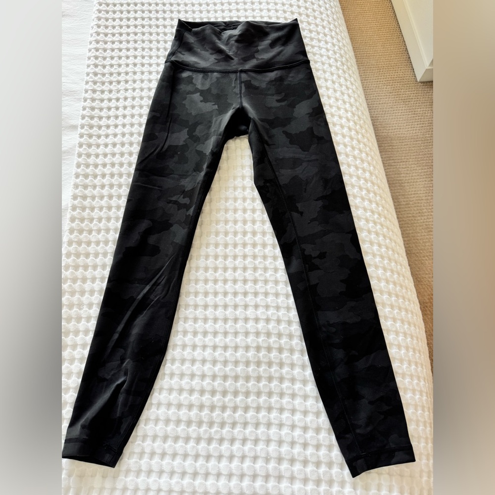 Lululemon Athletica Black Camouflage Leggings